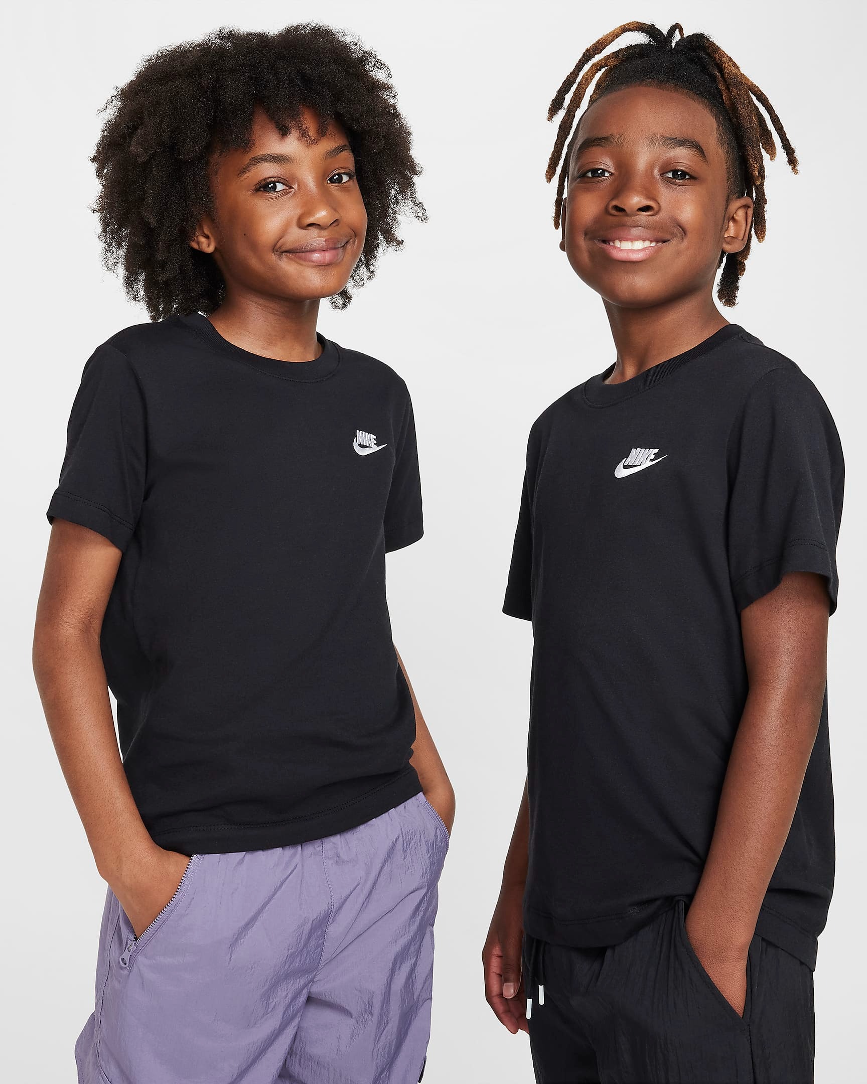 prosport.md nike sportswear older kids t shirt fz5168 010 k nsw tee emb futura lbr 2024 08 16 17 25 50 893386 tricou puma ess+ mid 90s graphic tee b (67972001)