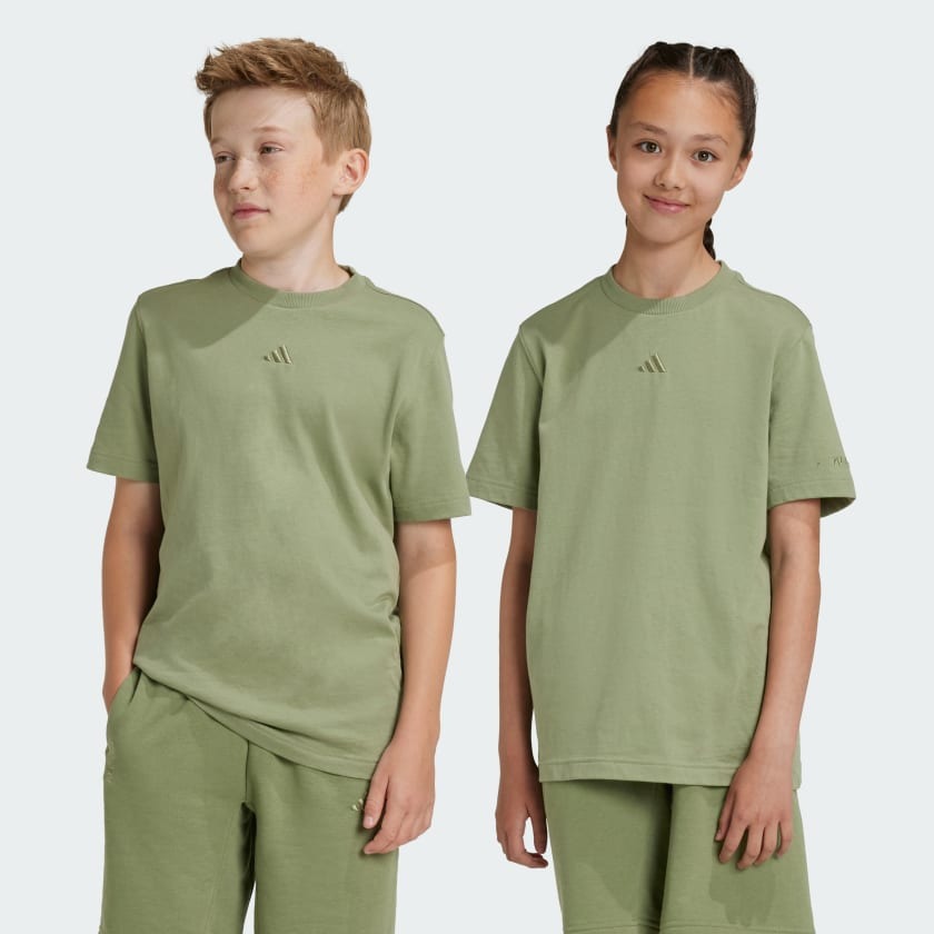 prosport.md caciula adidas essentials beanie it4644 all szn tee kids green ix9438 21 2024 12 18 19 04 31 890516 tricou adidas tri stripe (ce8777)