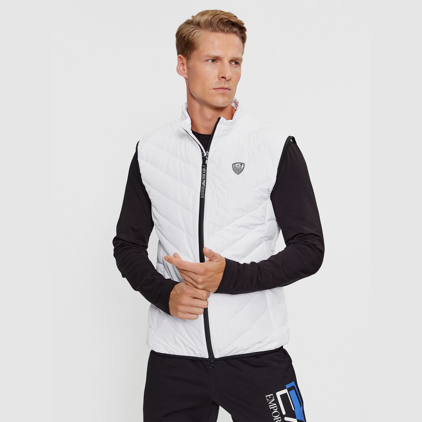 prosport.md pantaloni ea7 emporio armani 8npp65 pjvrz 1200 1 2025 04 12 11 37 47 794926 vesta puma bmw mms mt7 padded(62121101)