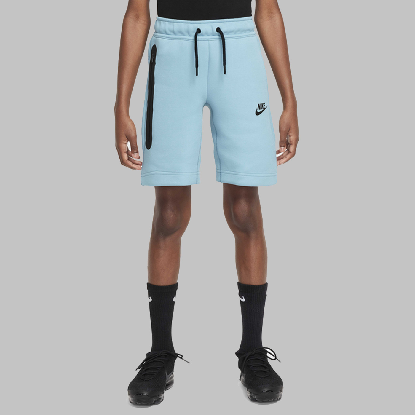 prosport.md 1 2025 08 08 19 14 10 572090 pantaloni scurti adidas 22-23 real madrid home (ha2657)