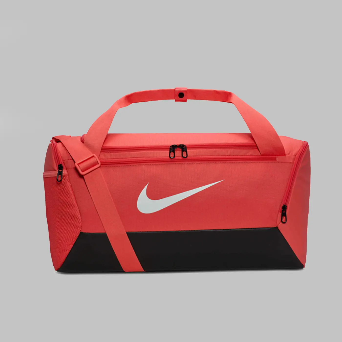 prosport.md geanta nike brasilia 9 5 training duffel bag small 41l dm3976 068 1 2026 01 27 19 44 37 101275 geanta puma 1976 0.2l grip bag keychain (0.2l) (09259801)
