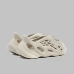 sandale adidas yeezy foam runner "sand" (fy4567) 3 prosport.md pantaloni nike sportswear mid rise loose woven open hem trousers hj4178 084 44 2026 02 02 18 57 07 647622 sandale adidas yeezy foam runner "sand" (fy4567)